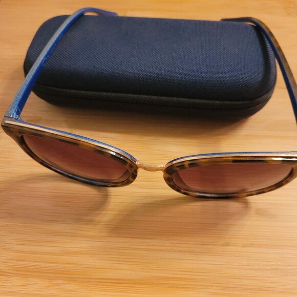 Oscar De La Renta Sunglasses Brown Tortiose Shell & Blue MOD 1270 200 Womens - Picture 3 of 15